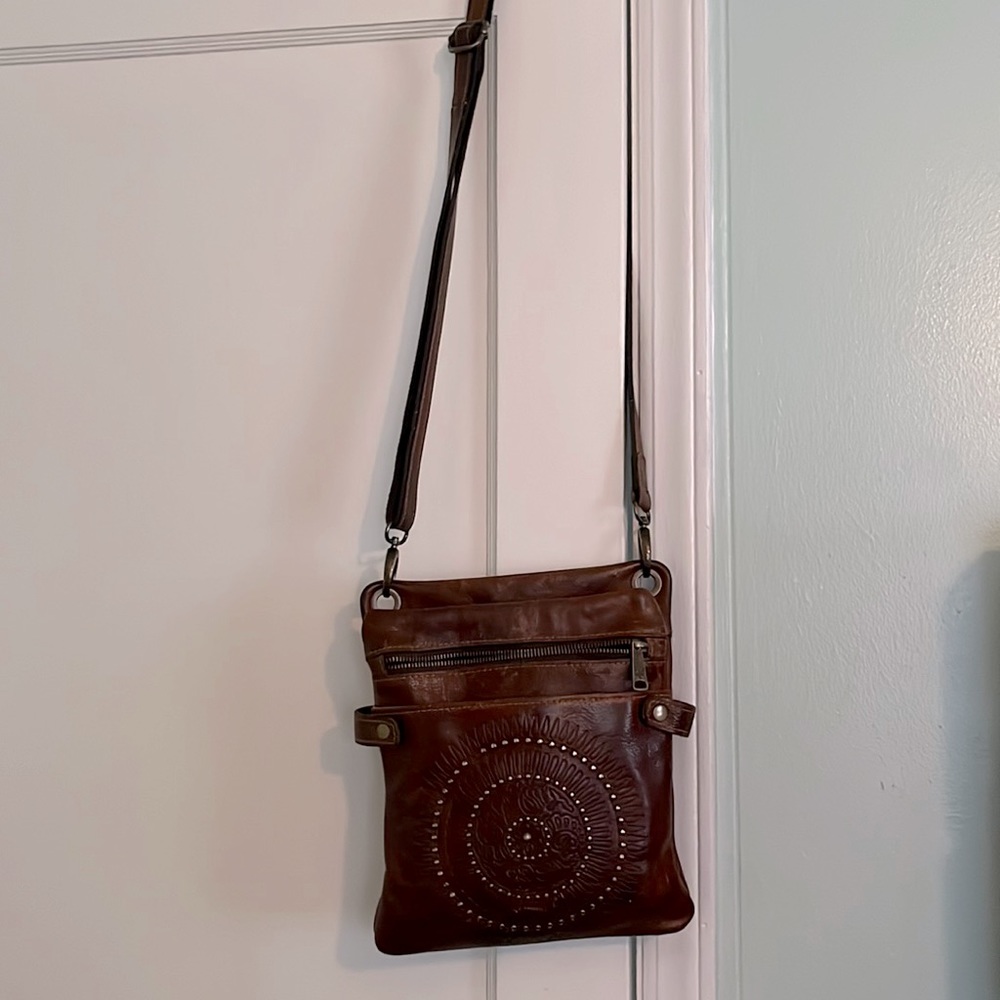 Patricia Nash brown leather crossbody purse